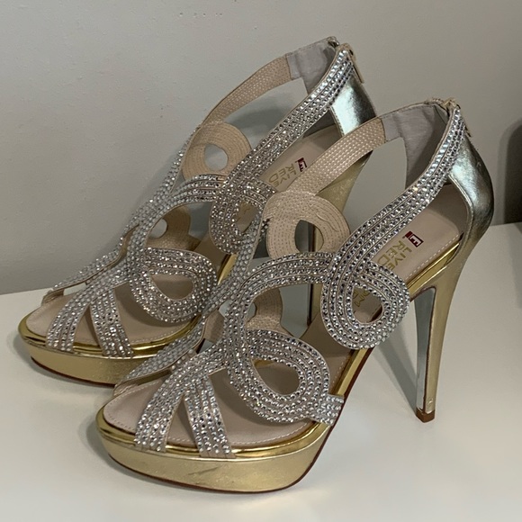 E! Live From The Red Carpet Size 10 Gold Sparkly High Heel Formal Rhinestone 10 - Picture 6 of 7